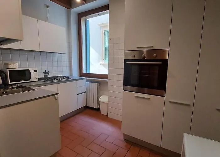 Marconi - Porta Leoni * Vérone